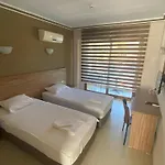 Astoria Life Hotel 3*