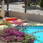 Hotel Astoria Life 3*