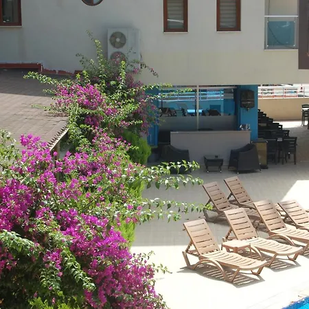 Astoria Life Hotel 3*